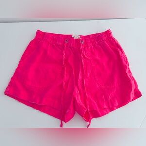 Women’s shorts.